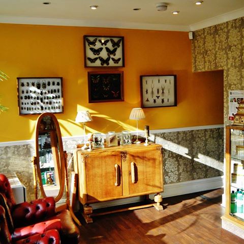 Stringfellow's tattoo studio